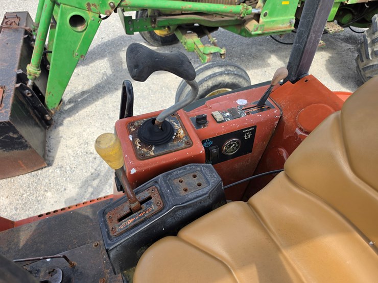 2002-ditch-witch-rt70-image-8