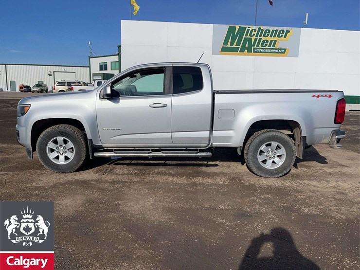 2018-chevrolet-colorado-image-2