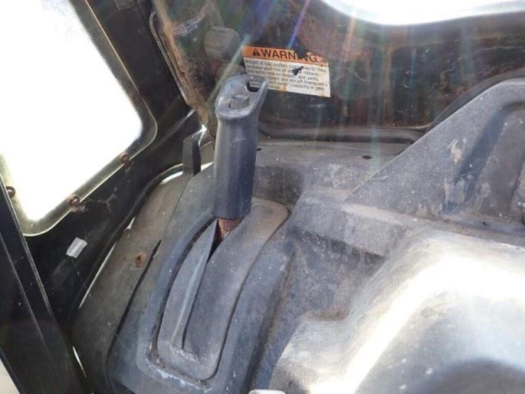 2015-pioneer-4x4-image-18