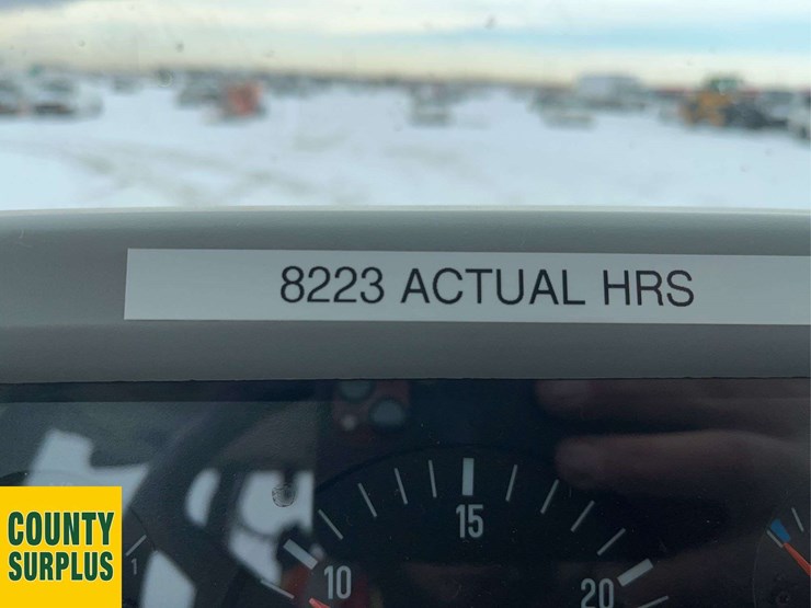 2007-massey-ferguson-4-image-21