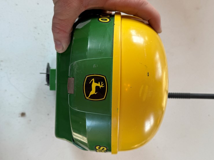 john-deere-3000-image-3