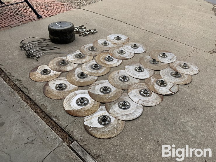 john-deere-1710-image-5