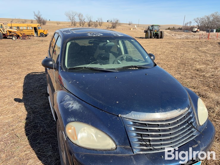 2004-chrysler-pt-cruiser-image-13