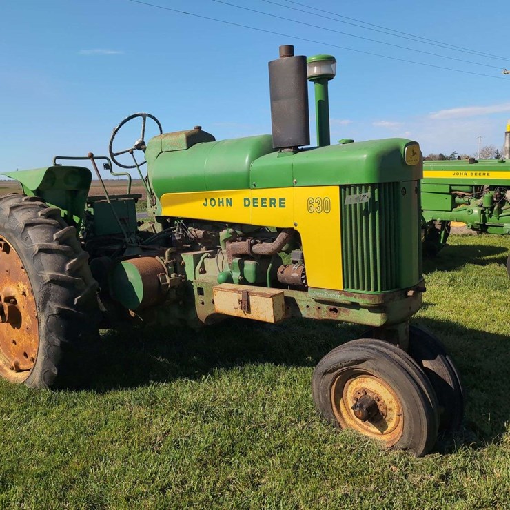 JOHN DEERE 630