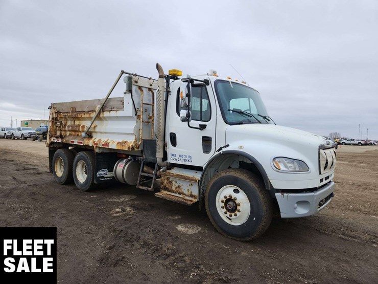 2018-freightliner-m2-106-image-4