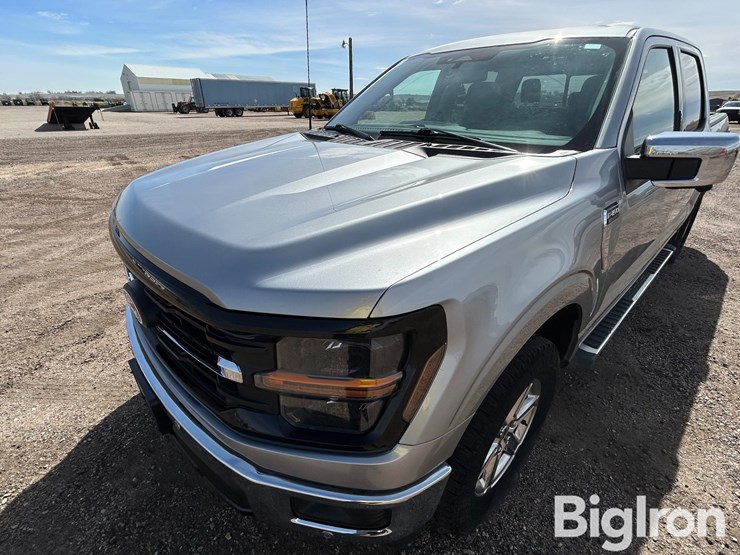 2024-ford-f150-xlt-image-11