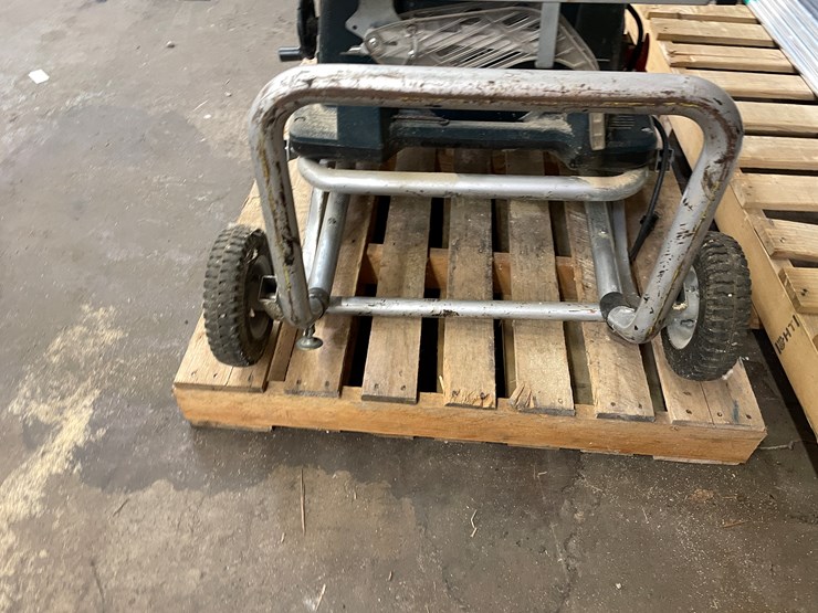#2554-•-bosch-table-saw-(columbia-heights,-mn)-image-7