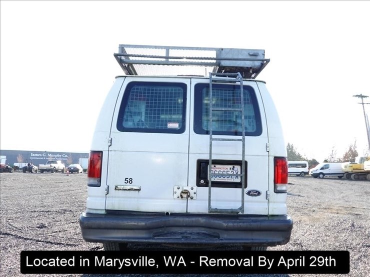 2006-ford-e250-image-15