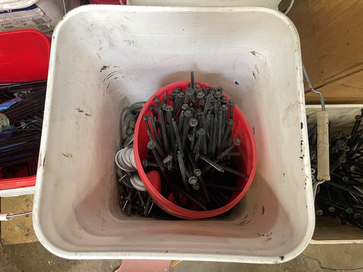 #2549-•-pallet-of-insulation/roofing-screws-(columbia-heights,-mn)-image-5