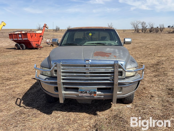 1997-dodge-ram-1500-image-2