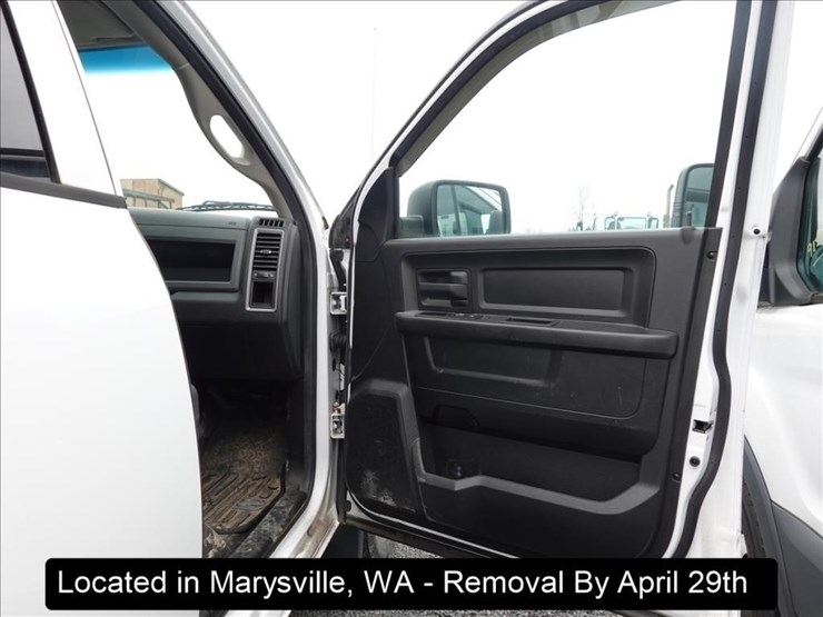 2014-dodge-1500-image-2