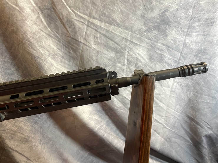 #10142-•-heckler-&-koch-hk416,-22-lr-semi-auto-rifle,-sn:-hb068782-image-4