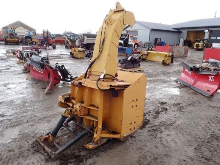 trackless-b3-51-in.-snowblower-image-4