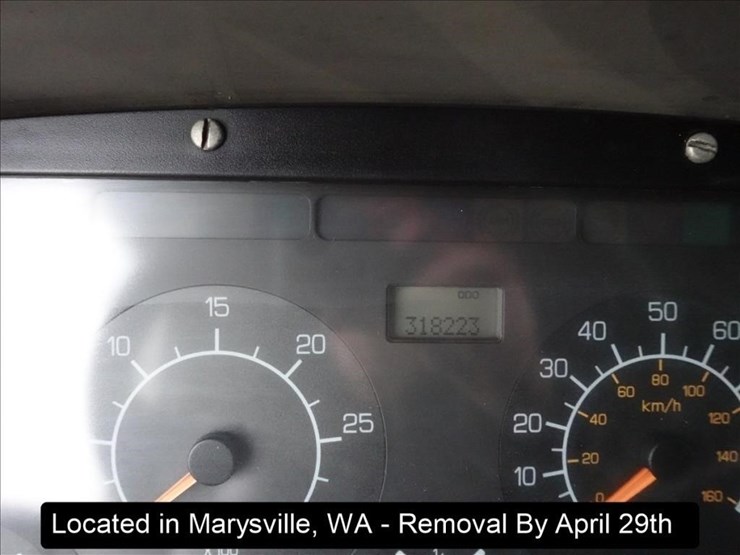 2006-kenworth-t2000-image-16