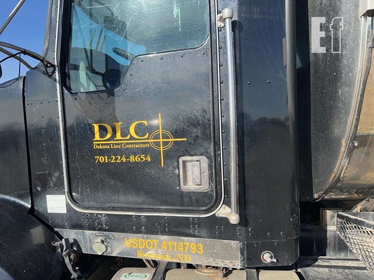 2002-kenworth-t800-image-19