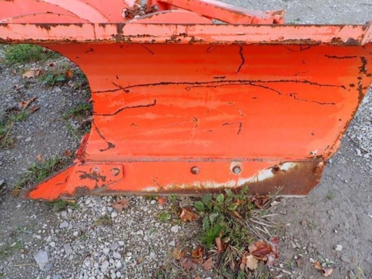 hla-5-ft-v-plow-image-13