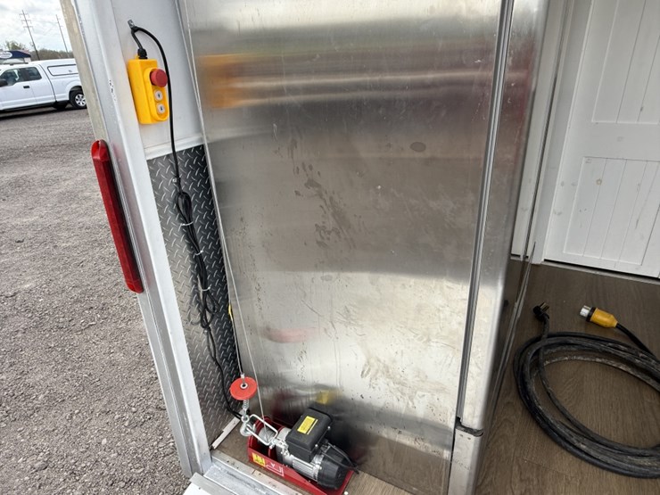 #3004-•-2003-40'-gooseneck-concession-trailer-image-7