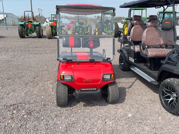 #3092-•-yamaha-electric-golf-cart-image-2