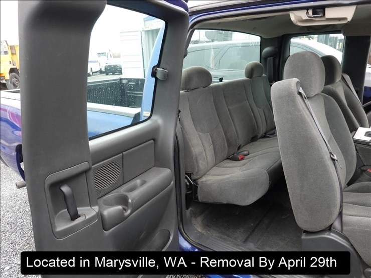 2004-chevrolet-1500-image-23