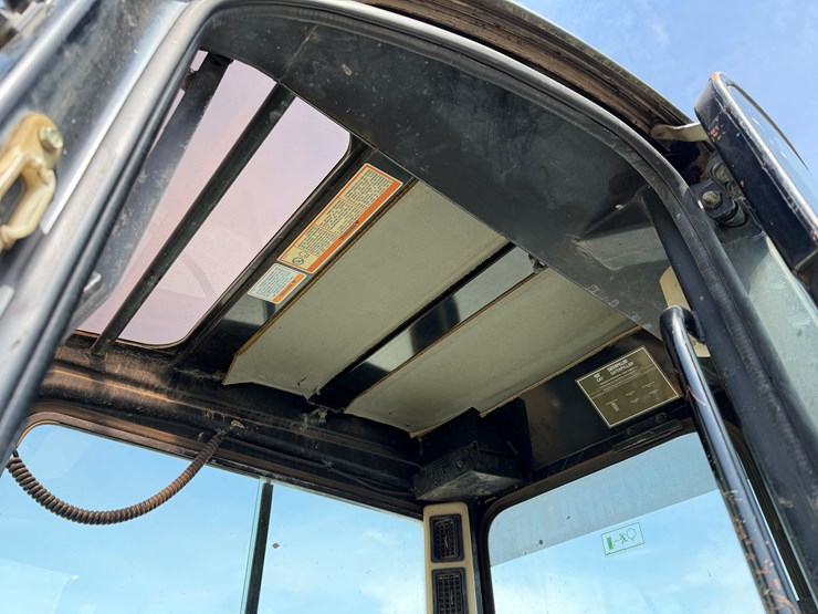 caterpillar-304cr-image-8