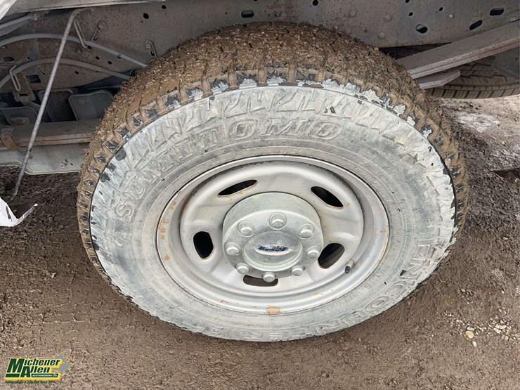 2011-ford-f250-image-11