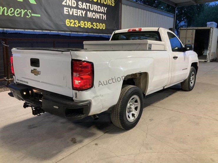 2017-chevrolet-silverado-1500-image-7