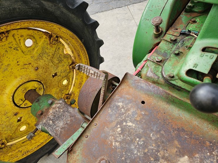 1953-john-deere-70-image-25