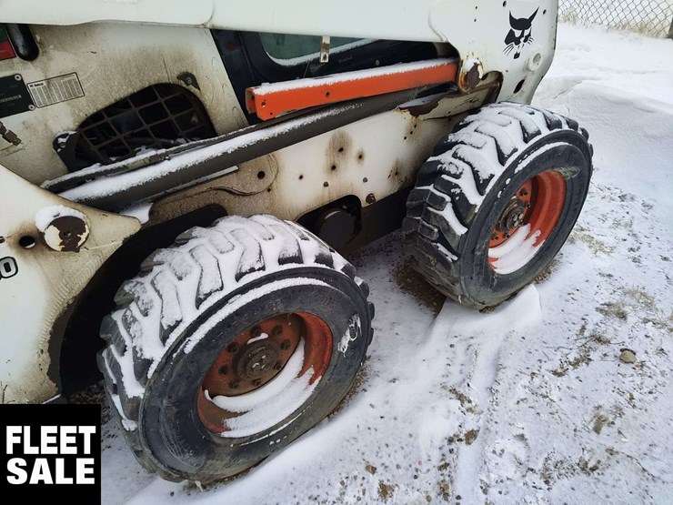 2009-bobcat-s630-image-15