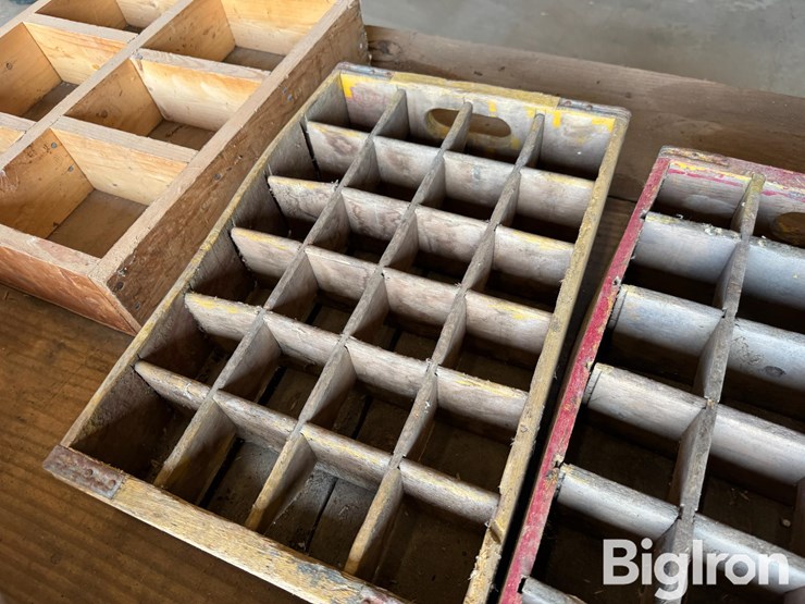 antique-wood-boxes-image-13