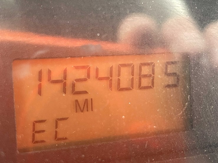 #238-•-2007-freightliner-semi-tractor-(title-in-delay)-(denmark,-wi)-image-54