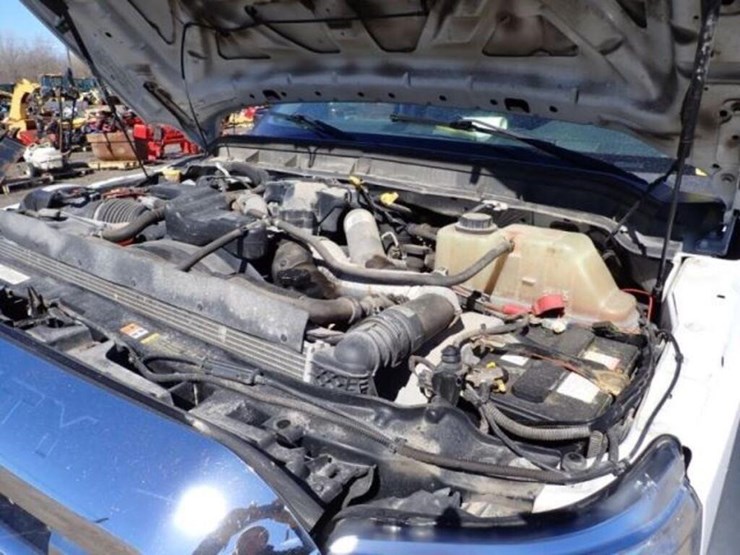 2016-ford-f550-xlt-image-24