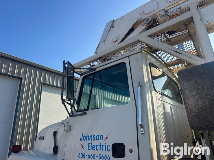 1996-ford-l9000-image-11