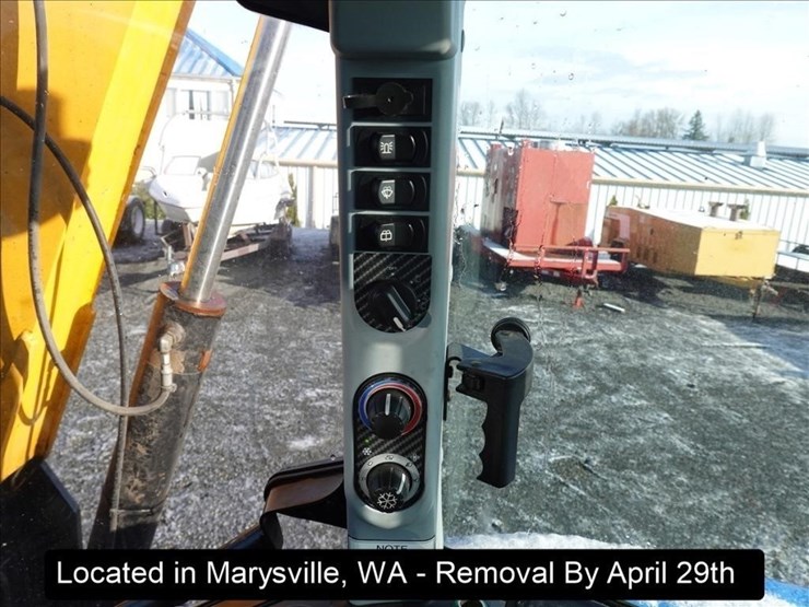 2018-new-holland-ts6.110-image-18