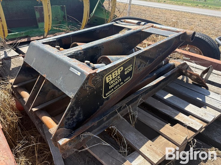 bbp-600-truck-hoist-image-1