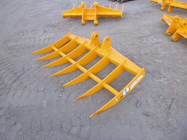 caterpillar-303-image-1