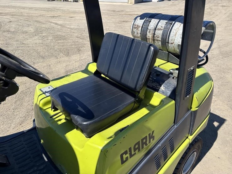 clark-c30l-image-17
