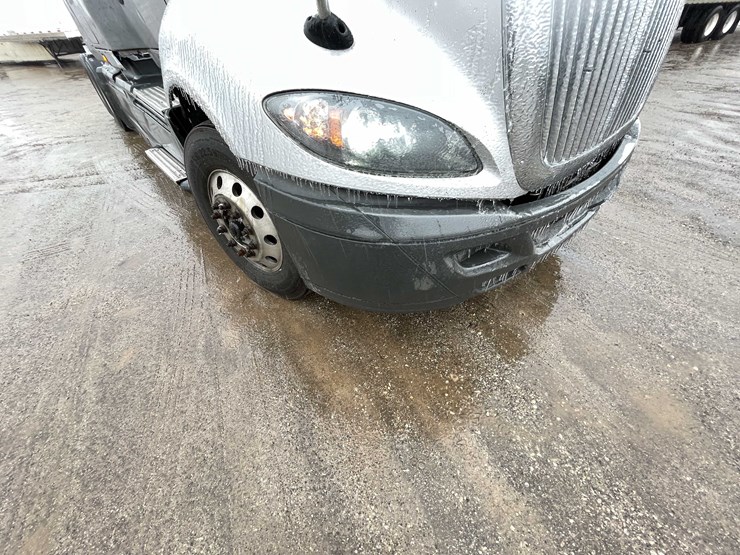 #230-•-2016-international-semi-tractor-(has-wi-title)-(denmark,-wi)-image-44