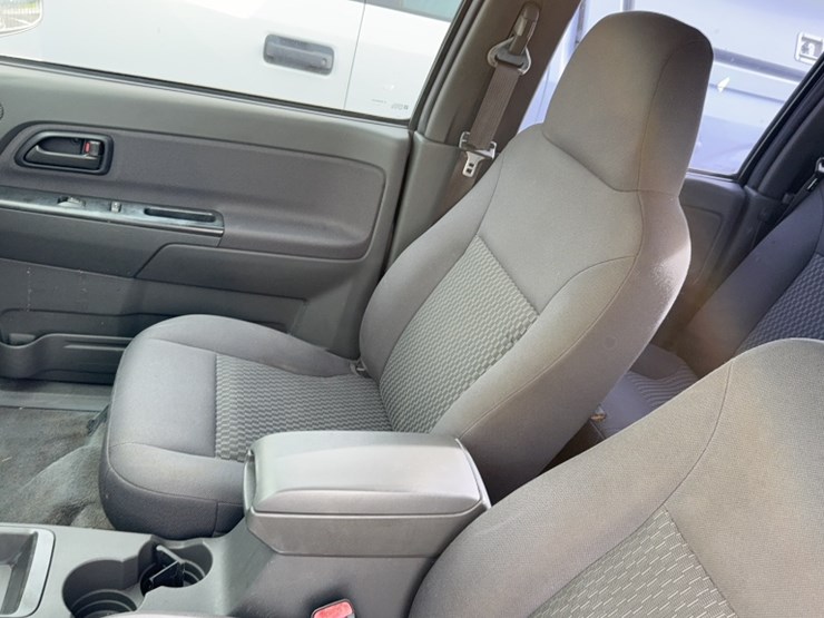 #4018-•-2006-gmc-z71-pickup-truck-image-19