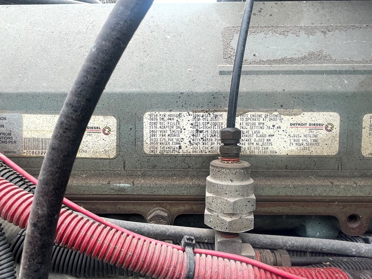 #216-•-1992-freightliner-water-truck-(has-mn-title)-(mora,-mn)-image-21