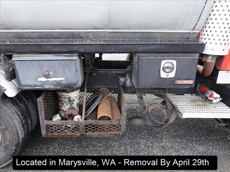 1991-ford-l9000-image-39