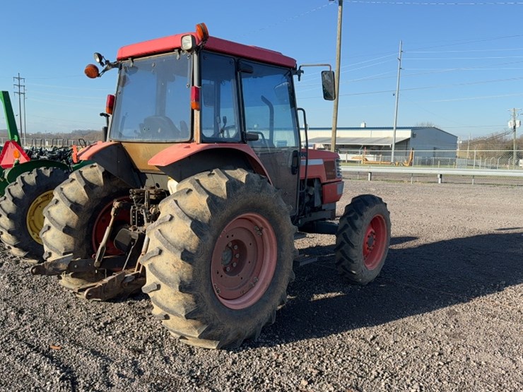 kubota-m9000-image-8