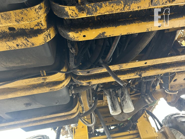 2009-ag-chem-rogator-ss1084-image-45