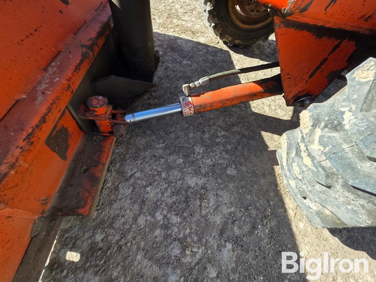 ditch-witch-v30-image-10