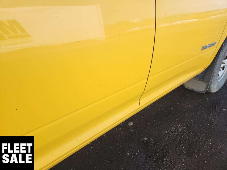 2019-dodge-2500-image-38