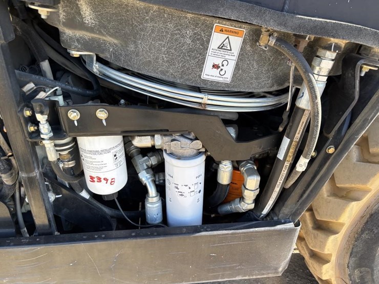 2017-jlg-g5-18a-image-46