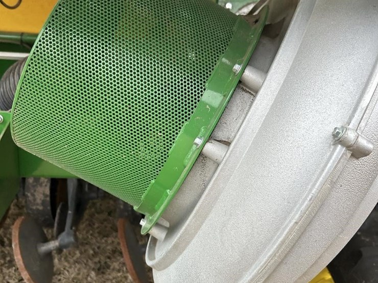 2014-john-deere-1990ccs-image-41