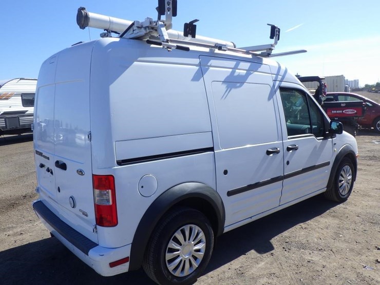 2013-ford-transit-connect-image-3