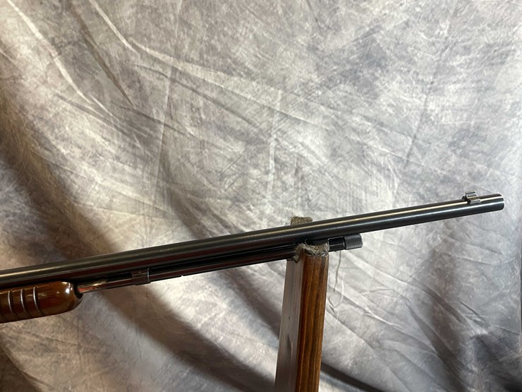 #10146-•-winchester-model-74,-22-lr-semi-auto-rifle,-sn:-280752a-image-17