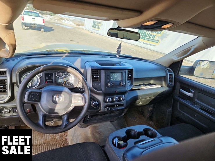 2019-dodge-2500-image-19