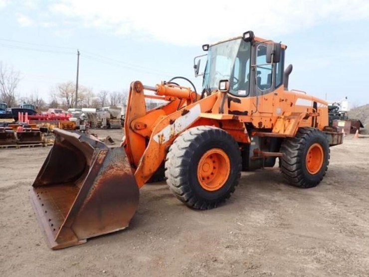 2010-doosan-dl250-image-1